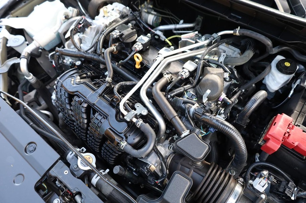 Nissan Altima Vehicle Image 24