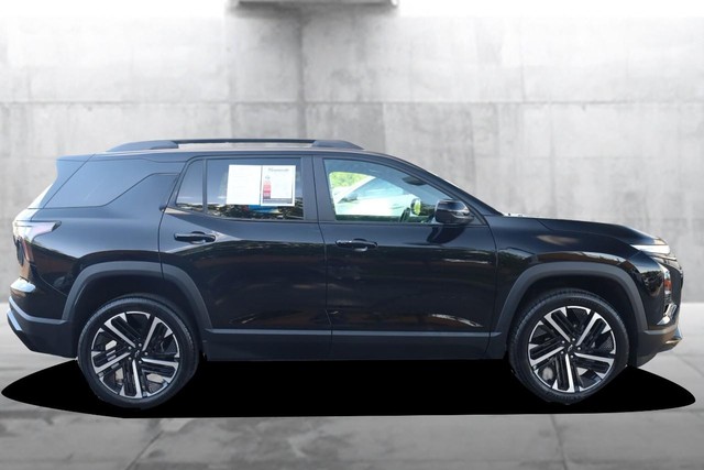 Chevrolet Equinox Vehicle Full-screen Gallery Image 05