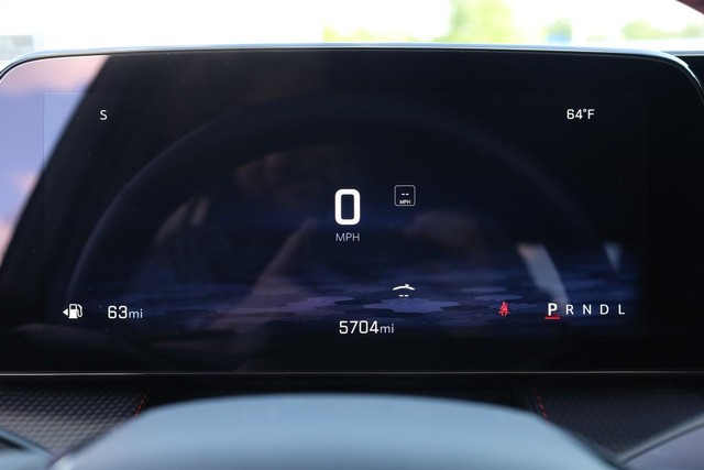 Chevrolet Equinox Vehicle Full-screen Gallery Image 12
