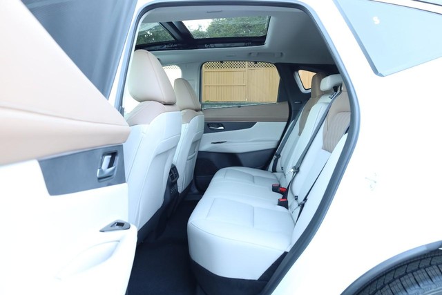 Nissan Murano Vehicle Image 26