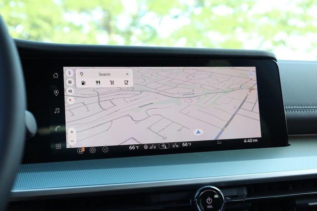Nissan Murano Vehicle Image 15