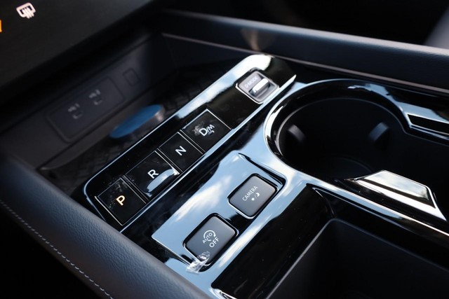 Nissan Murano Vehicle Image 19