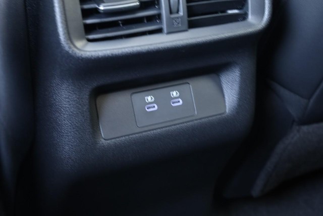 Nissan Murano Vehicle Image 26