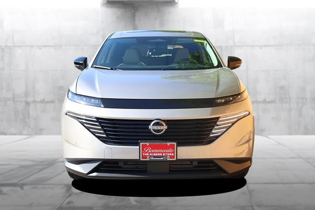 Nissan Murano Vehicle Image 04