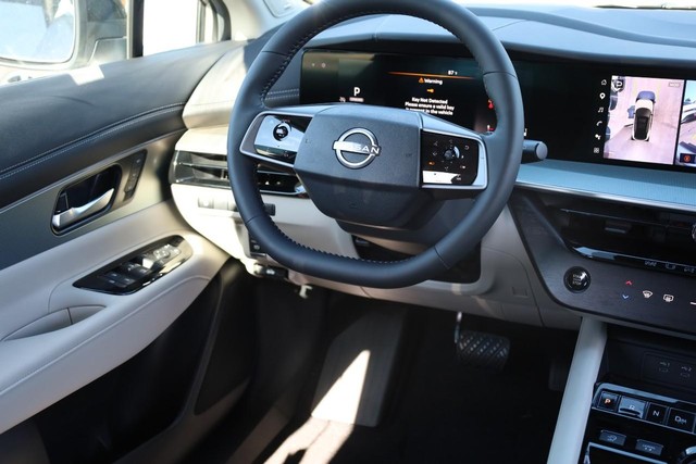 Nissan Murano Vehicle Image 28