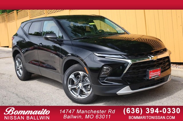 Ballwin MO 2025 Chevrolet Blazer more details - chevrolet blazer