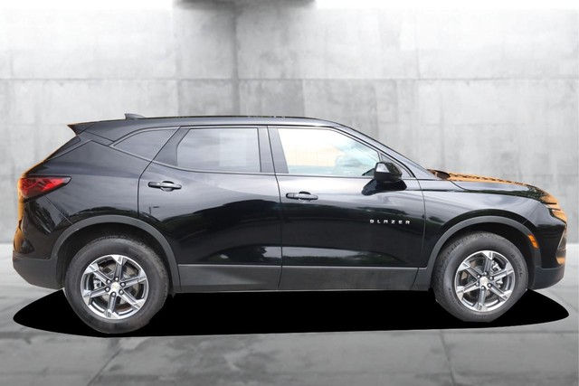 Chevrolet Blazer Vehicle Full-screen Gallery Image 5