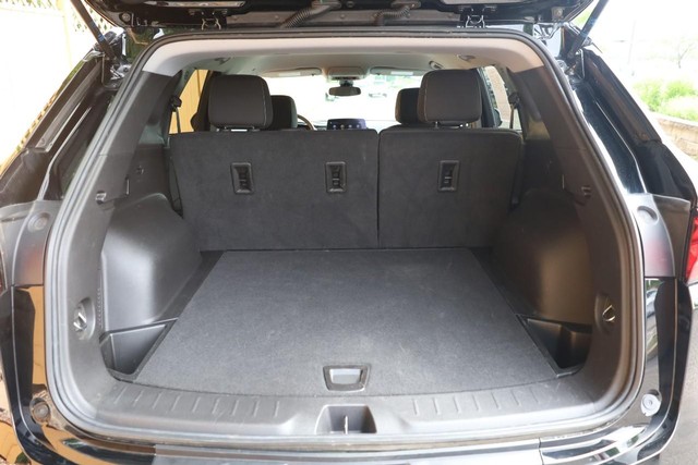 Chevrolet Blazer Vehicle Full-screen Gallery Image 7