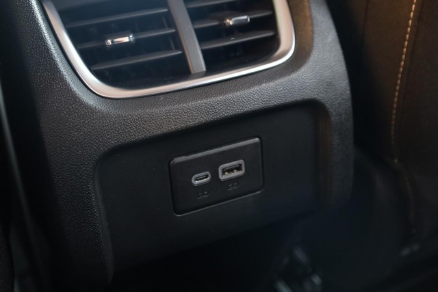 Chevrolet Blazer Vehicle Full-screen Gallery Image 19
