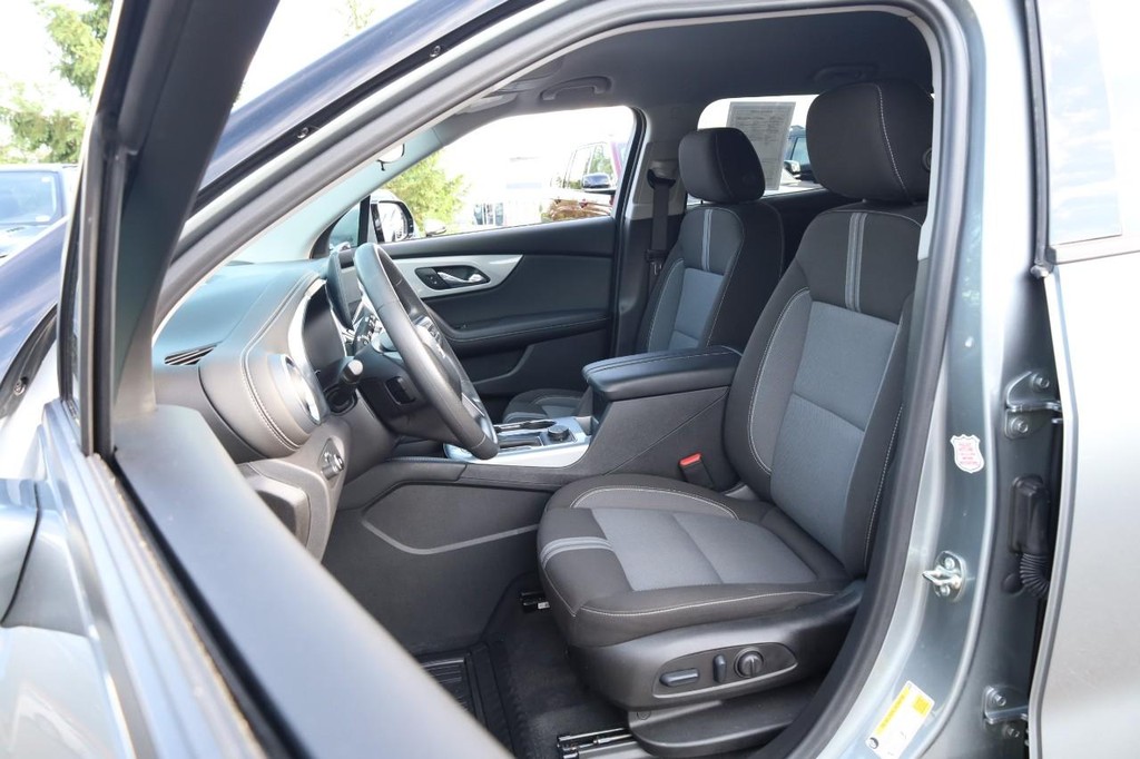 Chevrolet Blazer Vehicle Full-screen Gallery Image 8