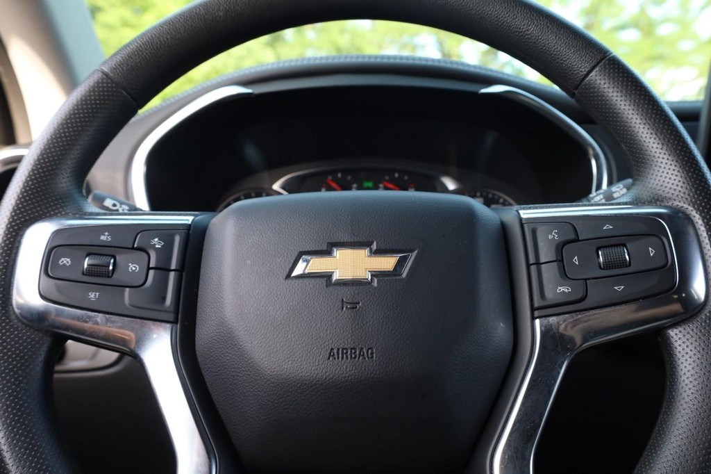 Chevrolet Blazer Vehicle Full-screen Gallery Image 9