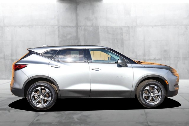 Chevrolet Blazer Vehicle Full-screen Gallery Image 5