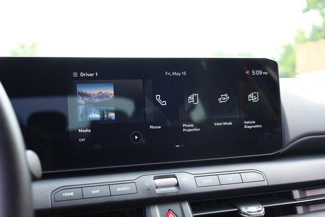 2025 Kia K4 LXS - Photo 11