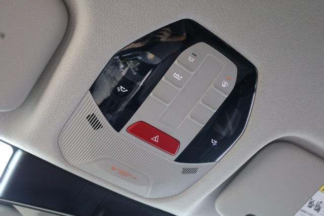 2025 Kia K4 LXS - Photo 16