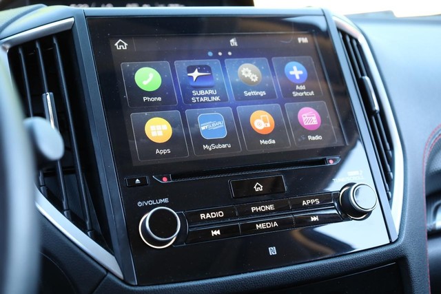 Subaru Forester Vehicle Full-screen Gallery Image 15