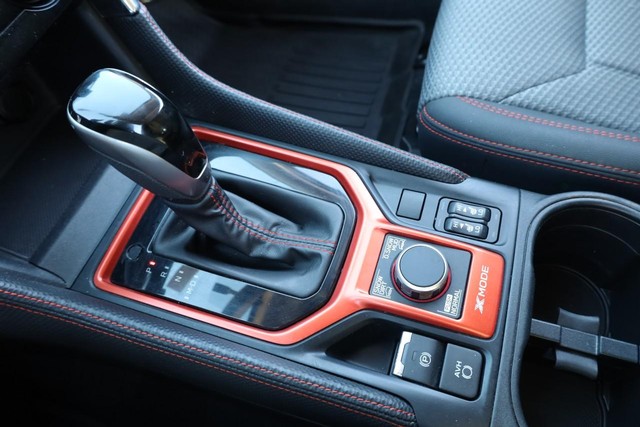 Subaru Forester Vehicle Full-screen Gallery Image 19