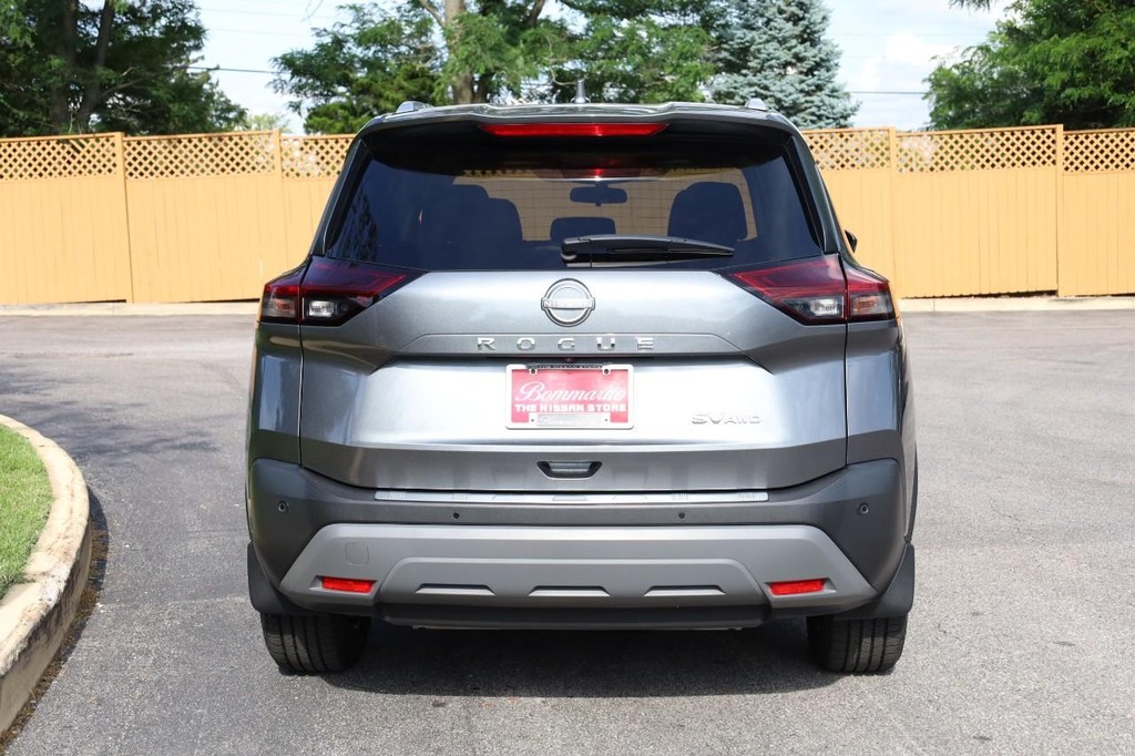 Nissan Rogue Vehicle Image 06