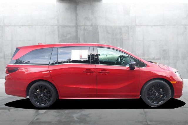 Honda Odyssey Vehicle Full-screen Gallery Image 5