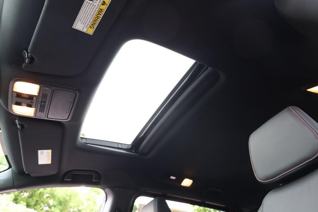 Honda Odyssey Vehicle Full-screen Gallery Image 11