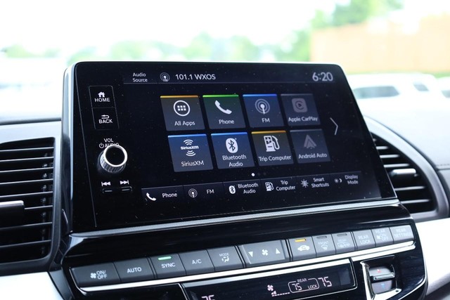 Honda Odyssey Vehicle Full-screen Gallery Image 14