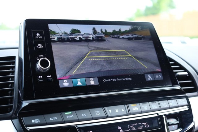 Honda Odyssey Vehicle Full-screen Gallery Image 15