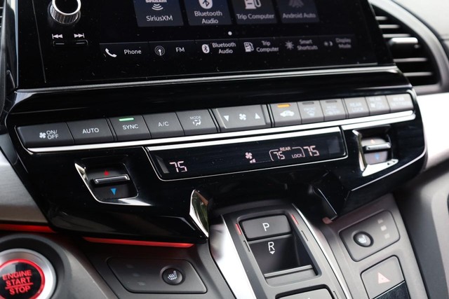 Honda Odyssey Vehicle Full-screen Gallery Image 16
