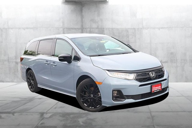 Honda Odyssey Vehicle Full-screen Gallery Image 2