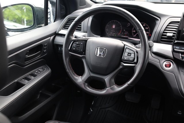 Honda Odyssey Vehicle Full-screen Gallery Image 26