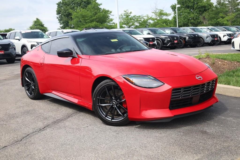 Nissan Z Vehicle Image 02