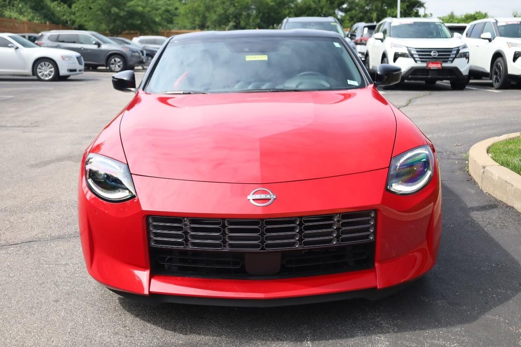 Nissan Z Vehicle Image 04