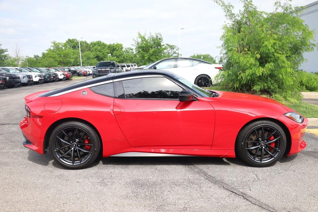 Nissan Z Vehicle Image 05