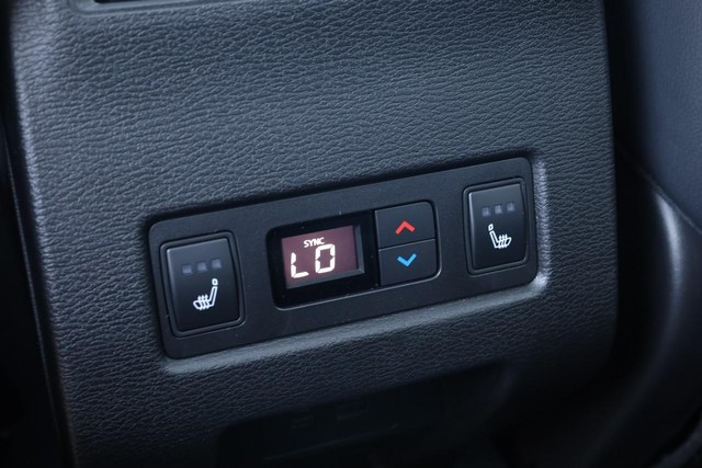 Nissan Rogue Plug-In Hybrid Vehicle Image 26