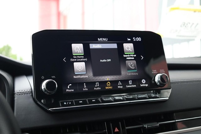 Nissan Rogue Plug-In Hybrid Vehicle Image 13