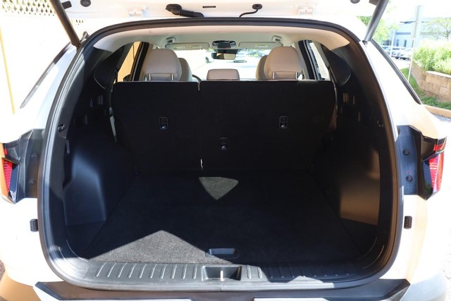 Hyundai Tucson Vehicle Full-screen Gallery Image 7