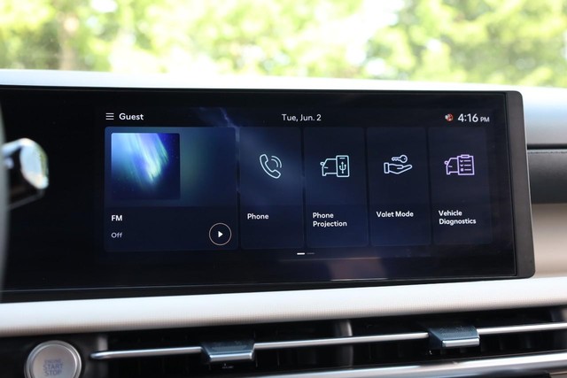 Hyundai Tucson Vehicle Full-screen Gallery Image 11