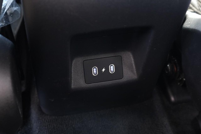 Hyundai Tucson Vehicle Full-screen Gallery Image 21