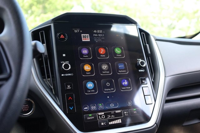 Subaru Crosstrek Vehicle Image 12