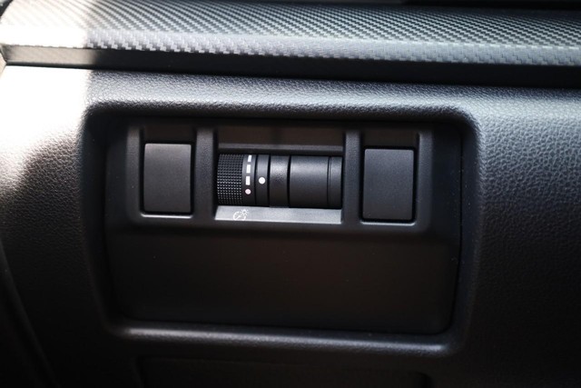 Subaru Crosstrek Vehicle Image 19