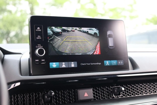 Honda CR-V Vehicle Full-screen Gallery Image 13