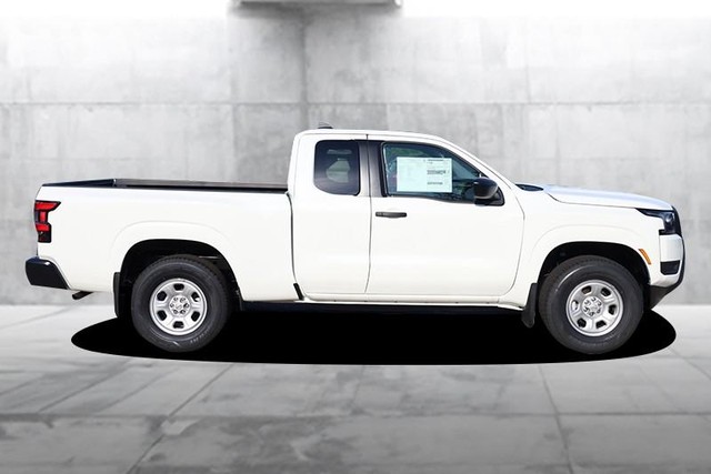 Nissan Frontier Vehicle Image 05