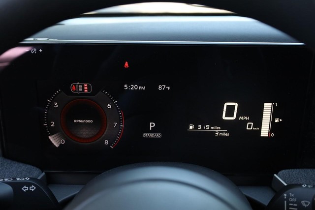 Nissan Kicks Vehicle Image 10