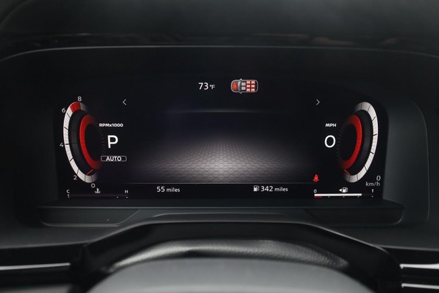 Nissan Pathfinder Vehicle Image 13