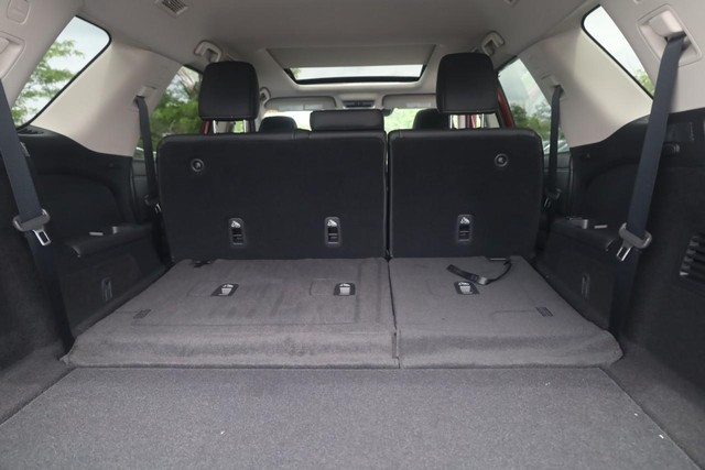 Nissan Pathfinder Vehicle Image 24