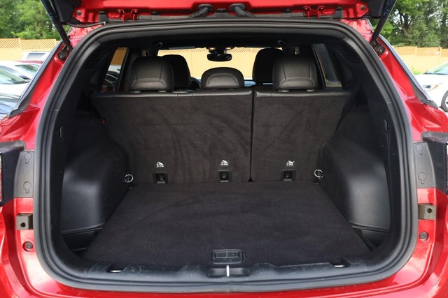 Jeep Compass Vehicle Full-screen Gallery Image 7