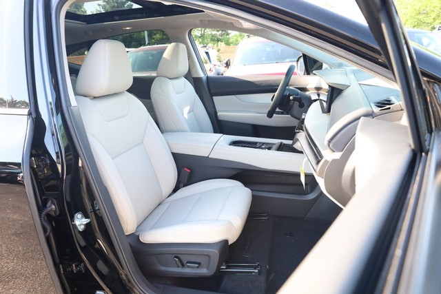 Nissan Murano Vehicle Image 30