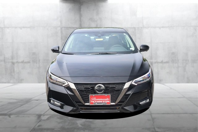 Nissan Sentra Vehicle Image 05