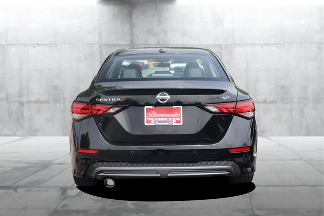 Nissan Sentra Vehicle Image 06