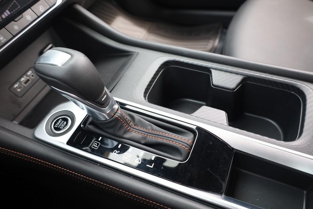 Nissan Sentra Vehicle Image 17