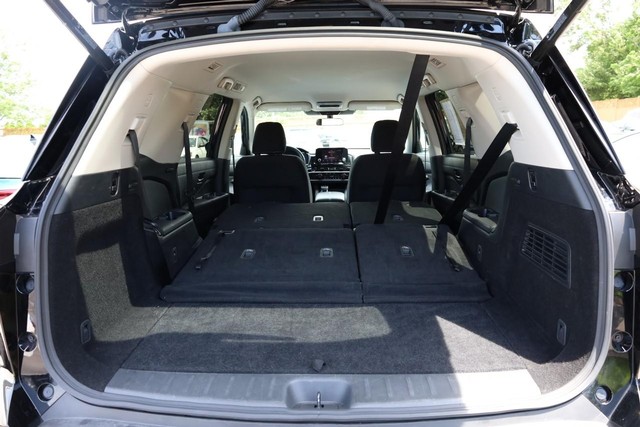 Nissan Pathfinder Vehicle Image 09