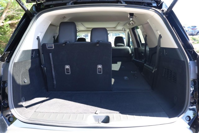 Nissan Pathfinder Vehicle Image 08